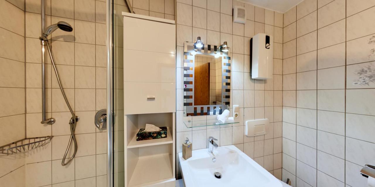 Ferienwohnung Seeblick Schalkenmehren Luaran gambar