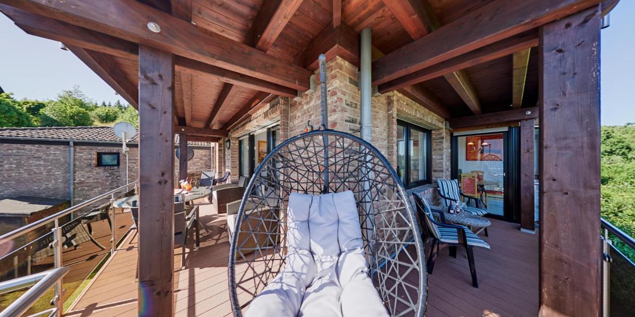 Ferienwohnung Seeblick Schalkenmehren Luaran gambar